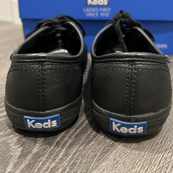 Keds Champion leather sneakers black size 5 - Picture 2 of 9